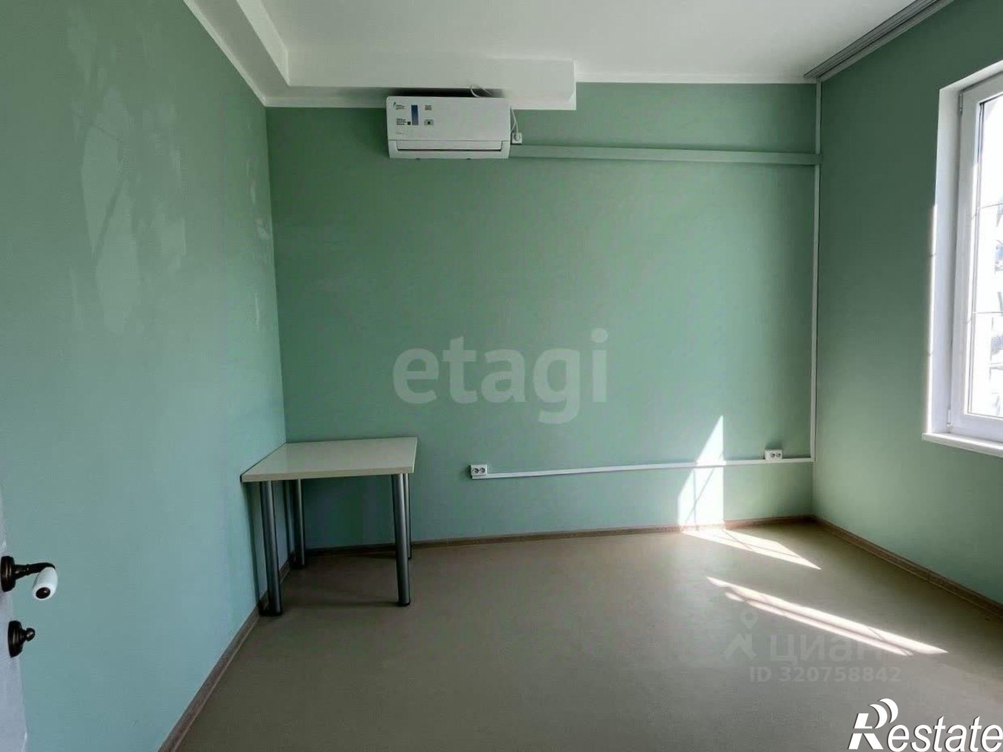 Купить квартиру за 4 350 000 рублей на ул Юнге, 7