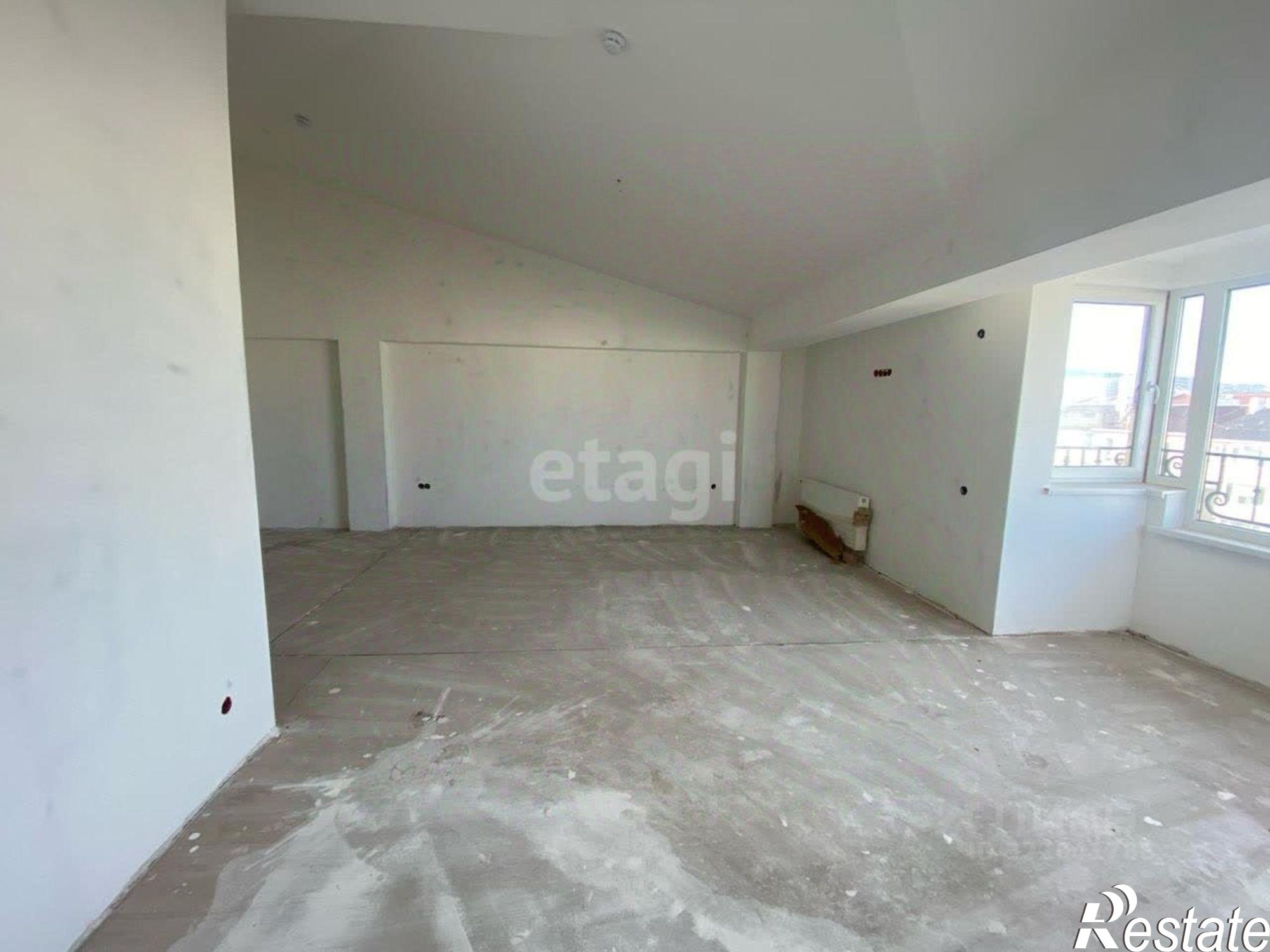 Купить квартиру за 6 365 000 рублей на ул Гарнаева, 63Г