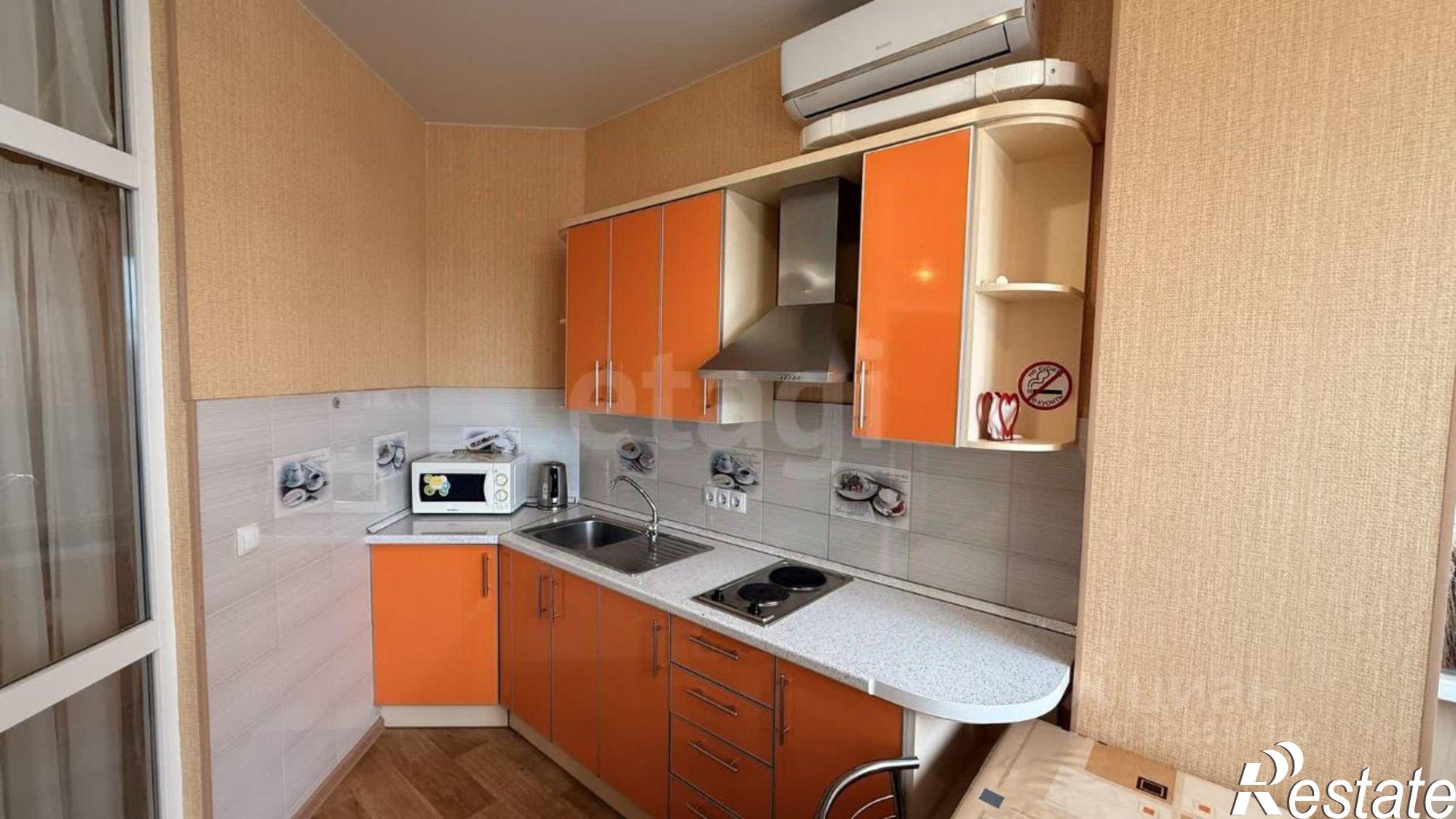 Купить квартиру за 17 000 000 рублей на Черноморская наб, 1В