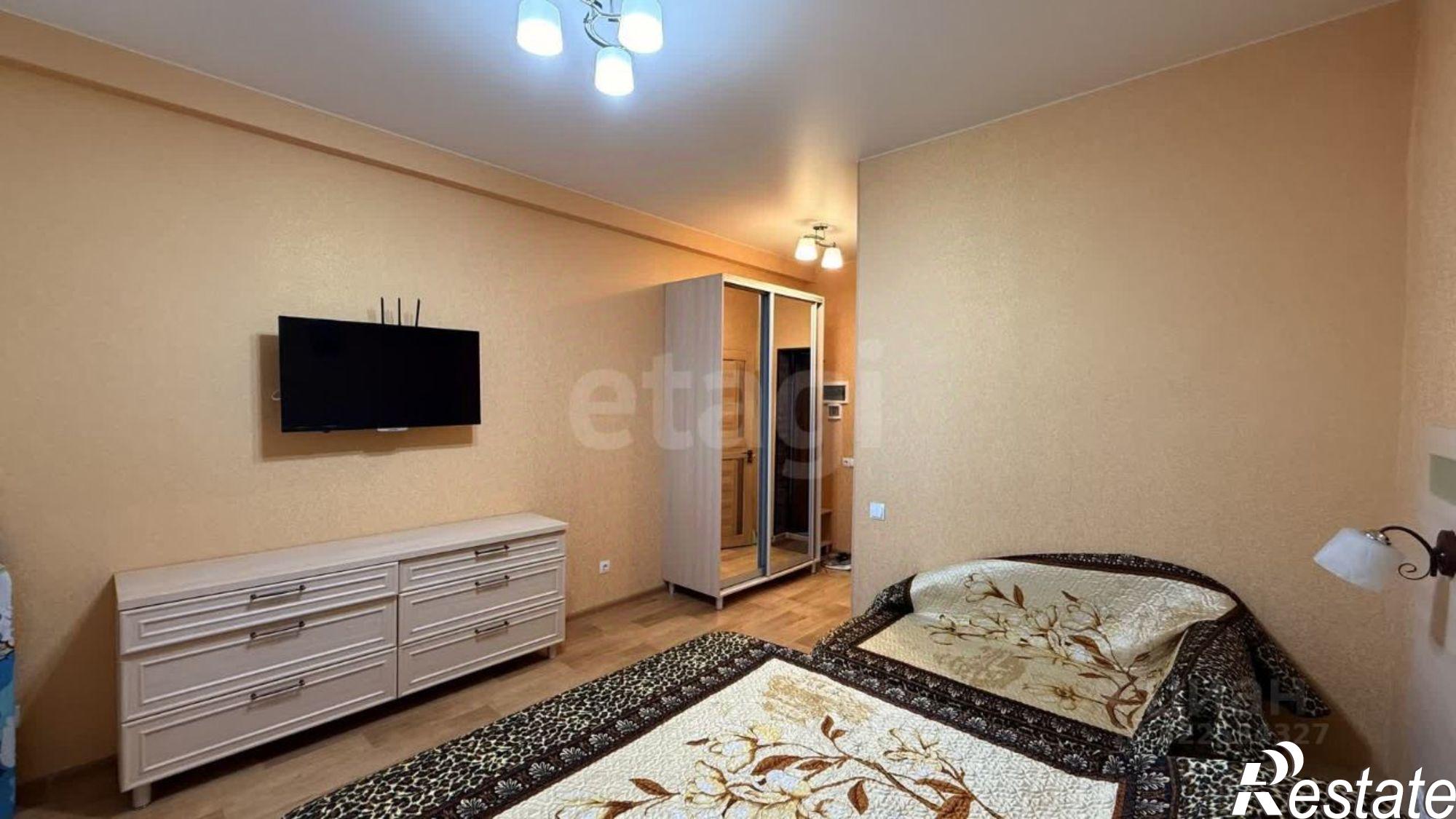 Купить квартиру за 17 000 000 рублей на Черноморская наб, 1В