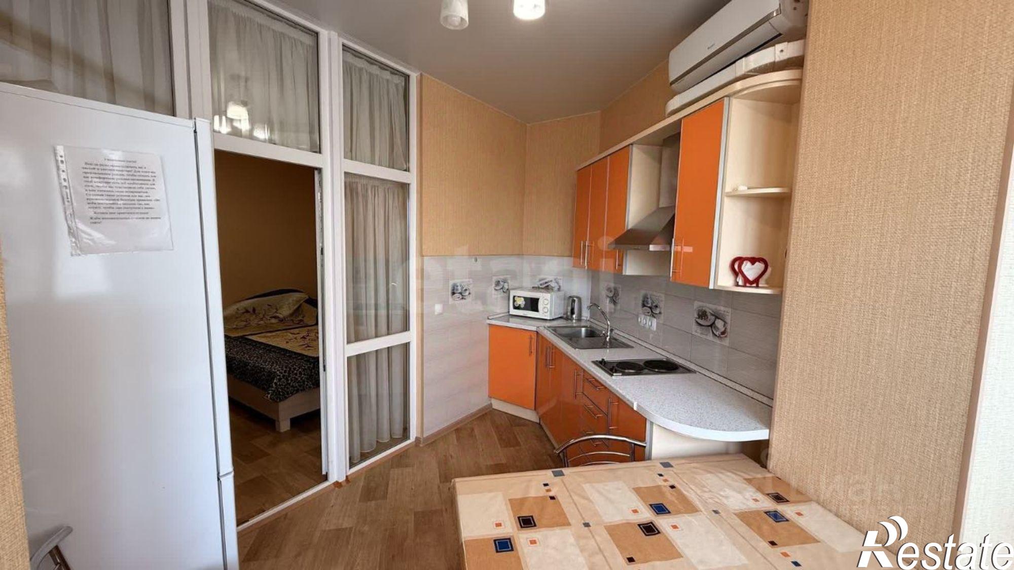 Купить квартиру за 17 000 000 рублей на Черноморская наб, 1В