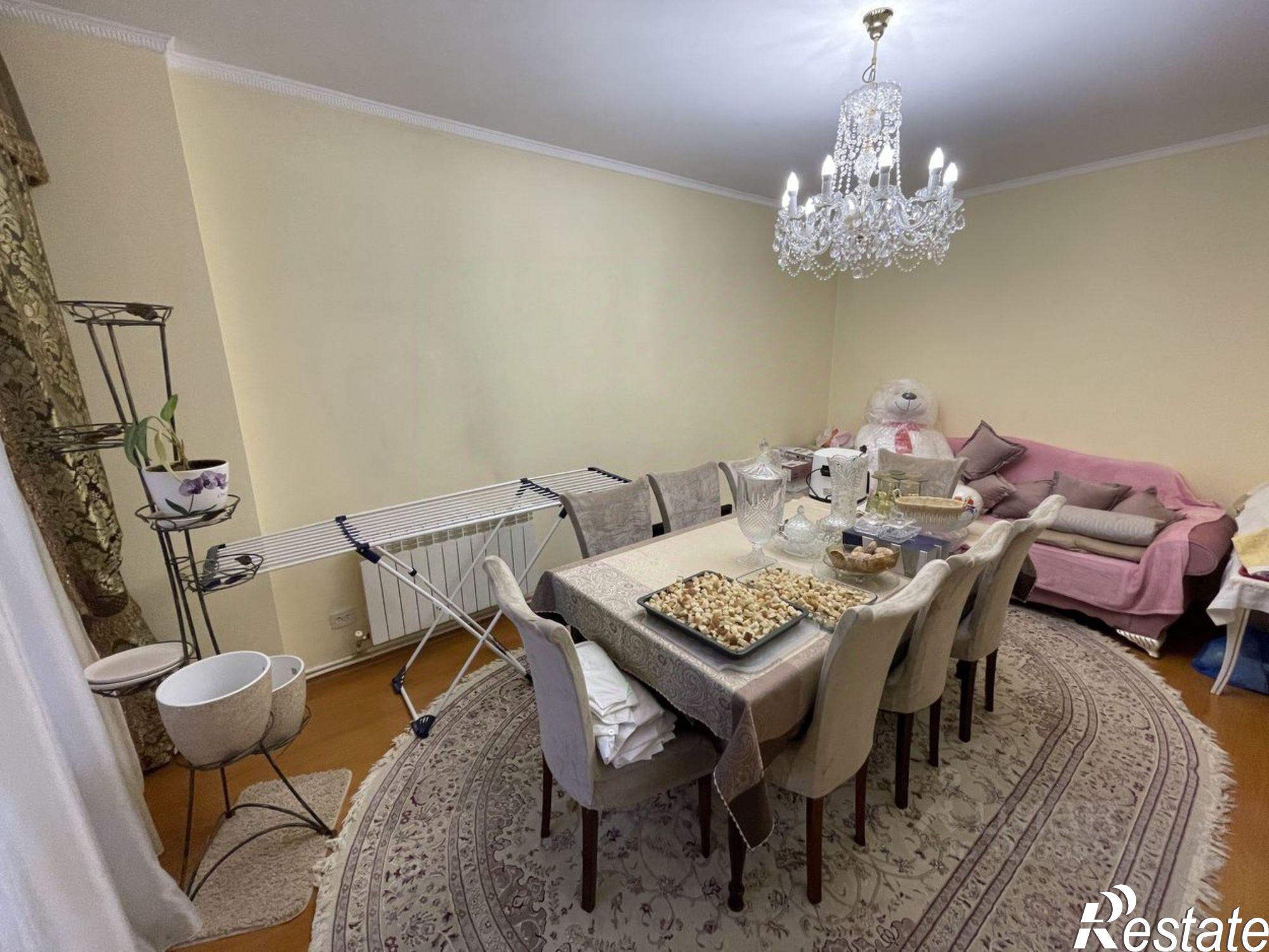 Купить квартиру за 15 000 000 рублей на Симферопольское шоссе, 41Г