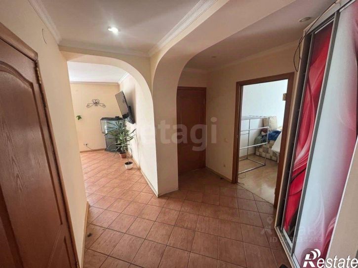 3-комн квартира Симферопольское шоссе, 24Г,  д. 24Г