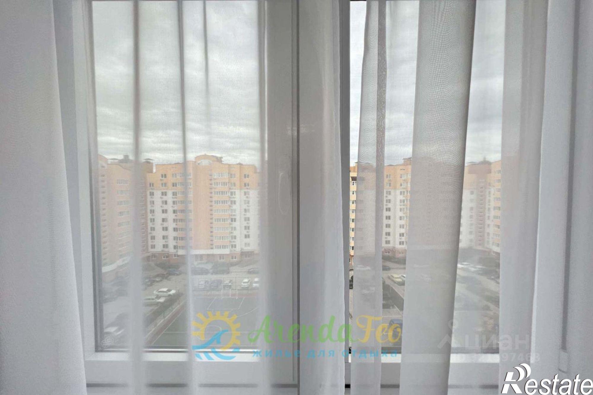 Сдать квартиру за 35 000 рублей на Симферопольское шоссе, 9