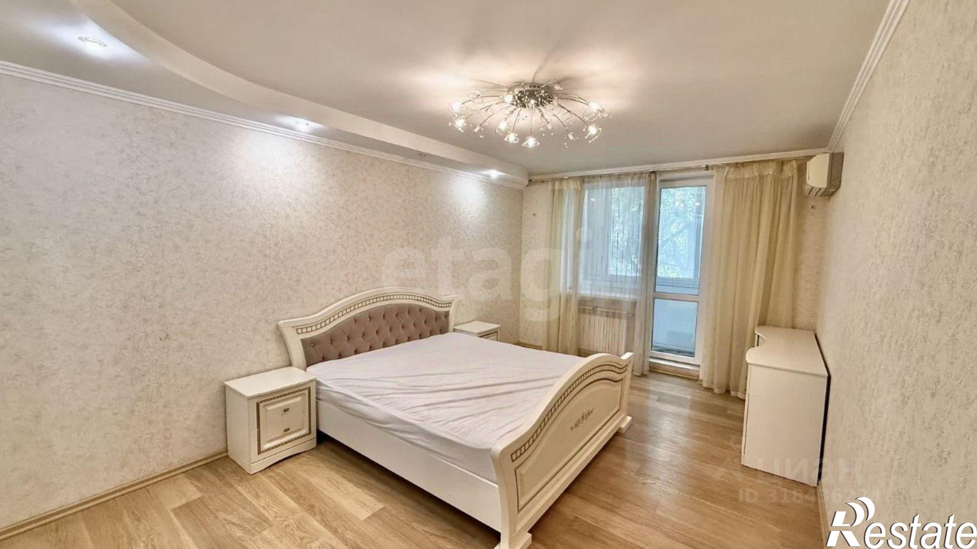 Купить квартиру за 9 700 000 рублей на Симферопольское шоссе, 24Г