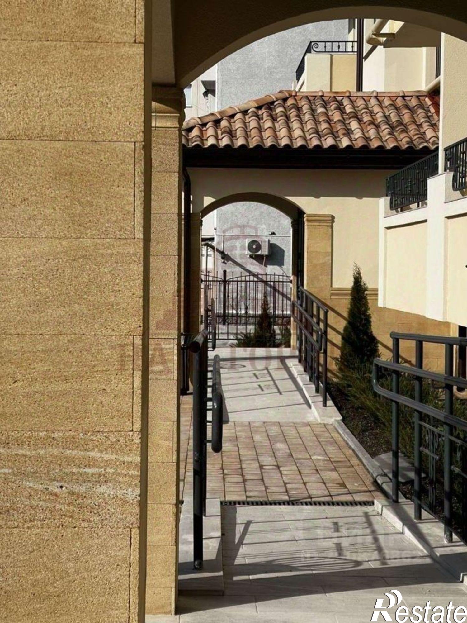 Купить квартиру за 5 825 000 рублей на Индустриальный переулок, 2 к1