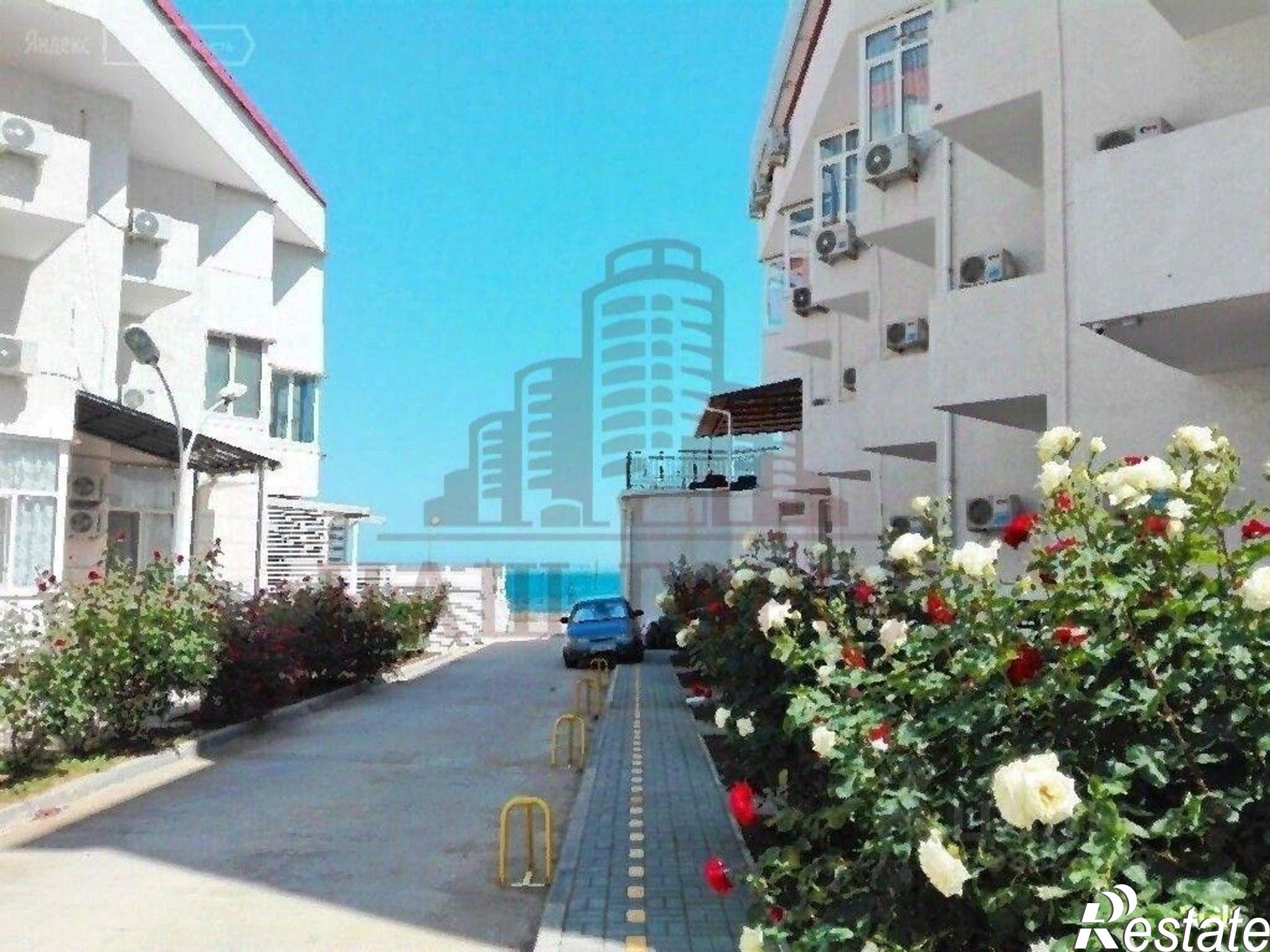 Купить квартиру за 13 000 000 рублей на Черноморская наб, 1И