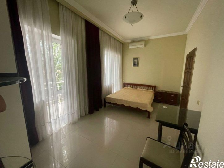 2-комн квартира улица Гарнаева, 22,  д. 22