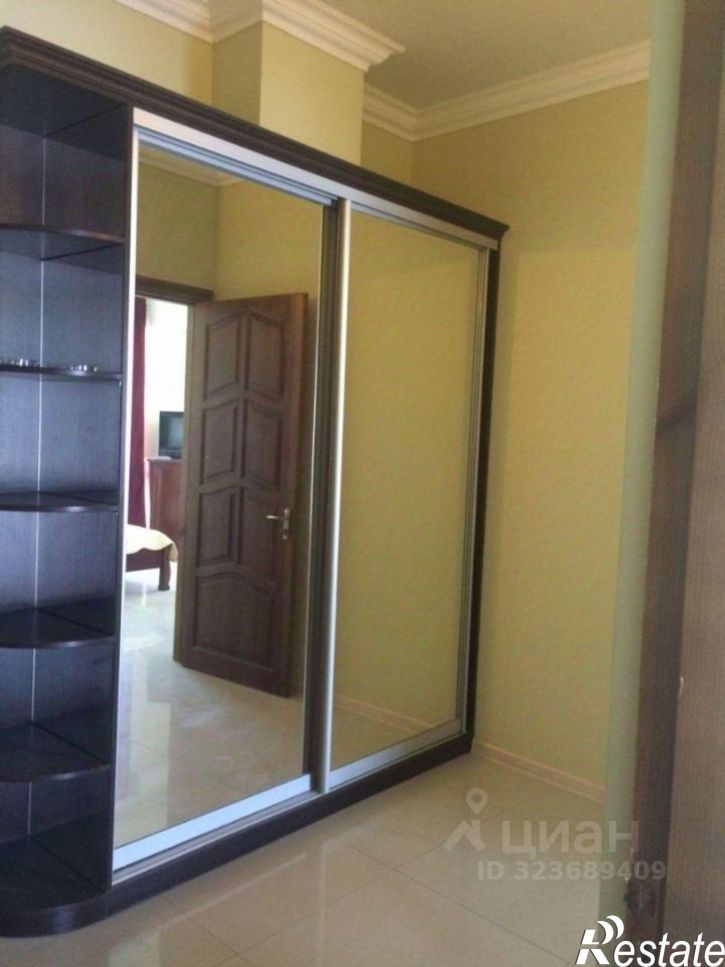 2-комн квартира улица Гарнаева, 22,  д. 22