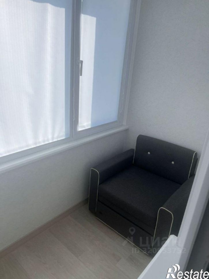 1-комн квартира Симферопольское шоссе, 52,  д. 52