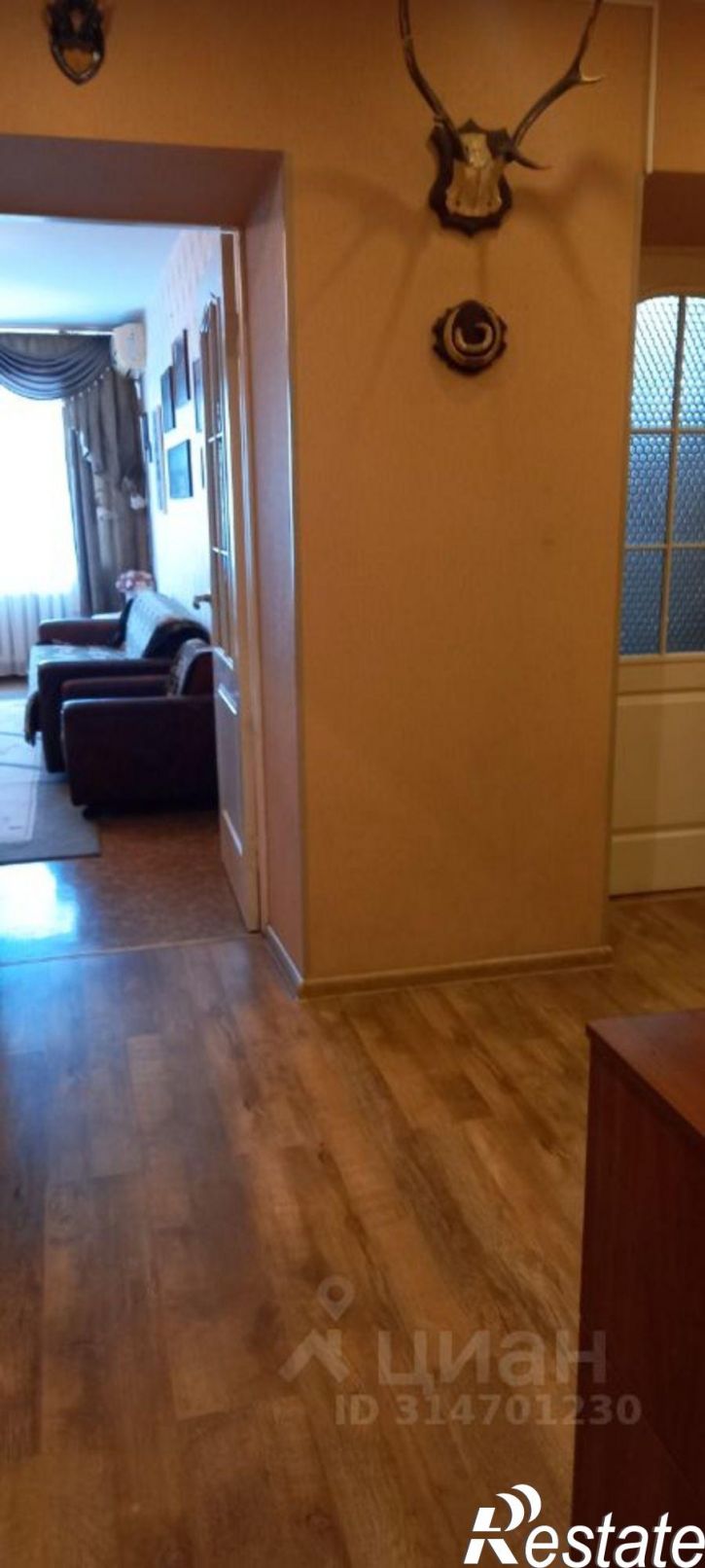 3-комн квартира улица Володарского, 15А,  д. 15А