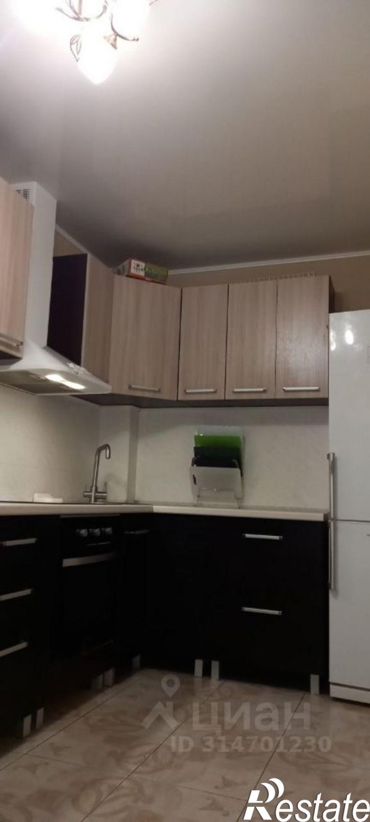 3-комн квартира улица Володарского, 15А,  д. 15А