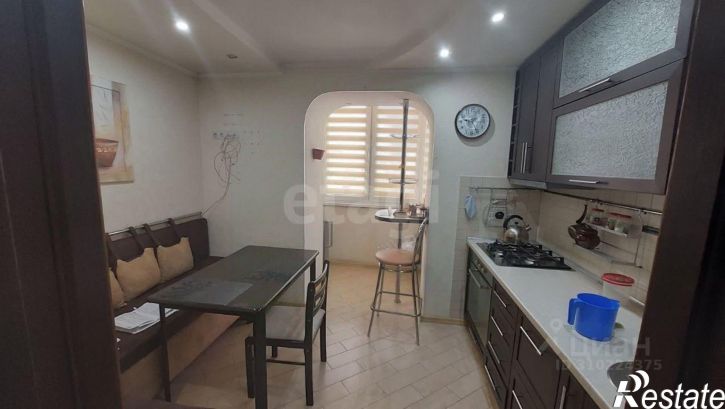 3-комн квартира б-р Старшинова, 21,  д. 21