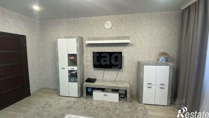 3-комн квартира улица Дружбы, 42Е,  д. 42Е