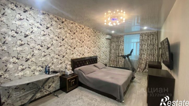 3-комн квартира улица Дружбы, 42Е,  д. 42Е