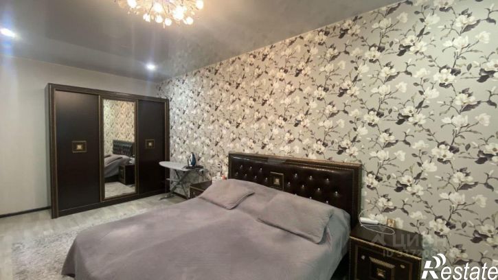 3-комн квартира улица Дружбы, 42Е,  д. 42Е