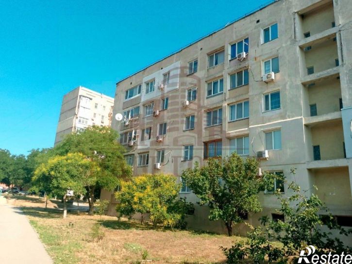 2-комн квартира улица Челнокова, 56Б,  д. 56Б