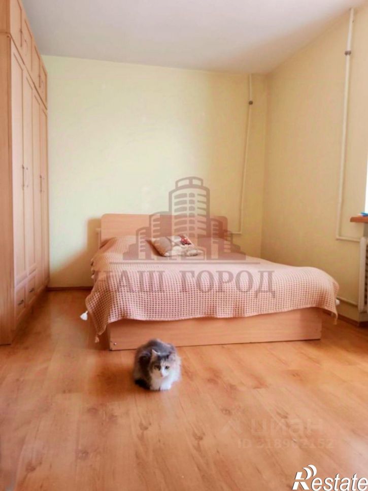 2-комн квартира улица Челнокова, 56Б,  д. 56Б