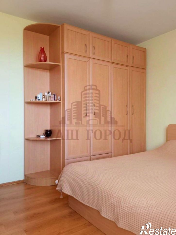 2-комн квартира улица Челнокова, 56Б,  д. 56Б