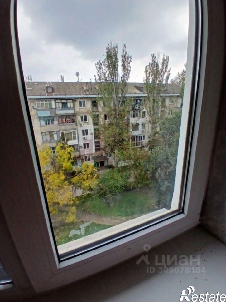 2-комн квартира улица Гарнаева, 73,  д. 73