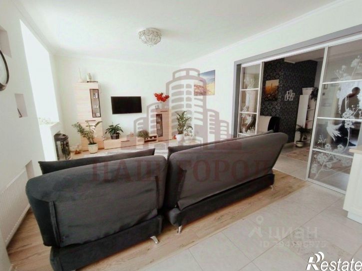 2-комн квартира ул Гарнаева, 63К,  д. 63К