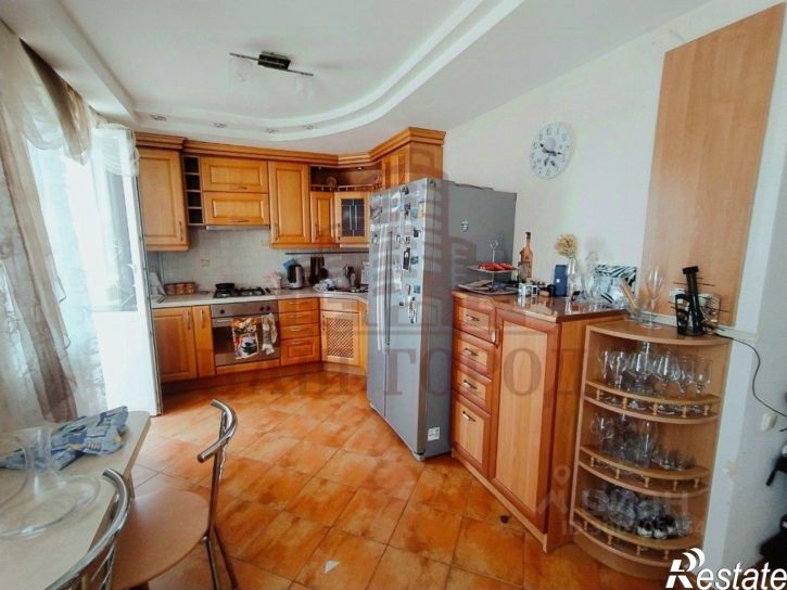 3-комн квартира Симферопольское шоссе, 41,  д. 41