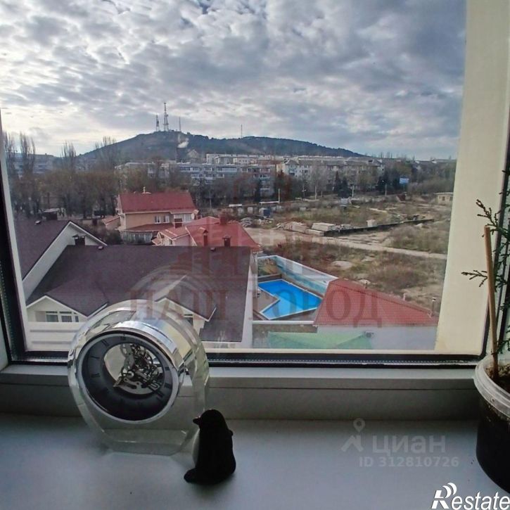 3-комн квартира ул Крымская, 1Г,  д. 1Г