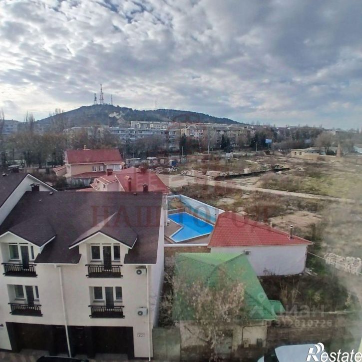 3-комн квартира ул Крымская, 1Г,  д. 1Г