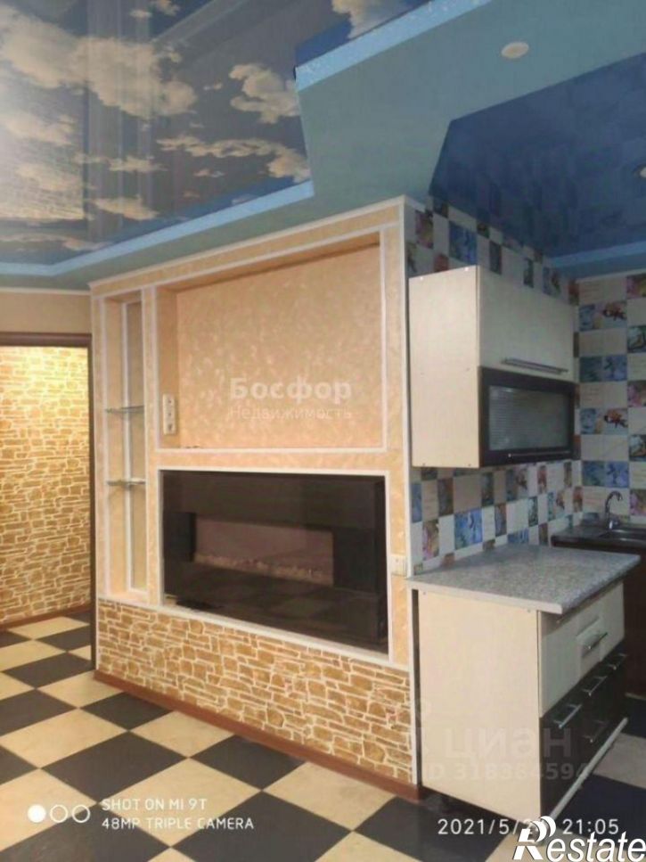 3-комн квартира ул Приморская, 8,  д. 8