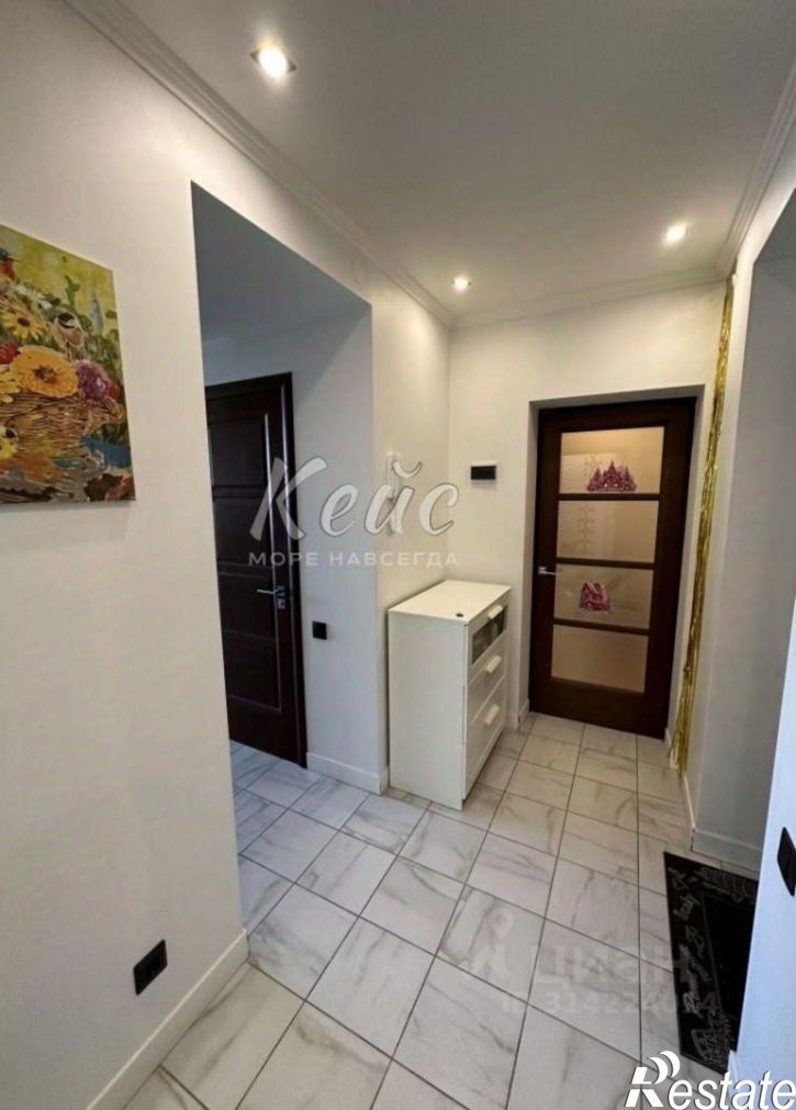 2-комн квартира улица Гарнаева, 63Д,  д. 63Д