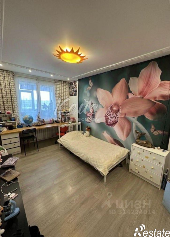 2-комн квартира улица Гарнаева, 63Д,  д. 63Д