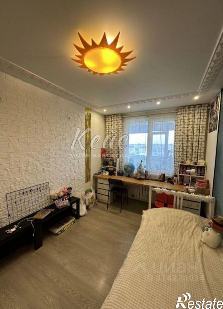 2-комн квартира улица Гарнаева, 63Д,  д. 63Д