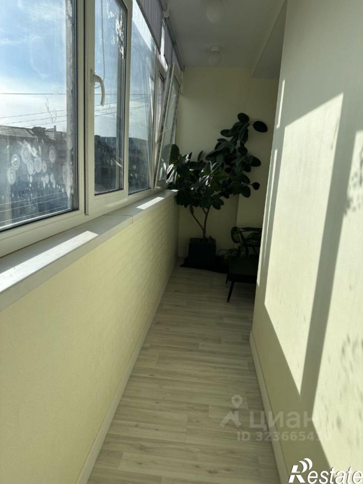 2-комн квартира улица Гарнаева, 63Д,  д. 63Д