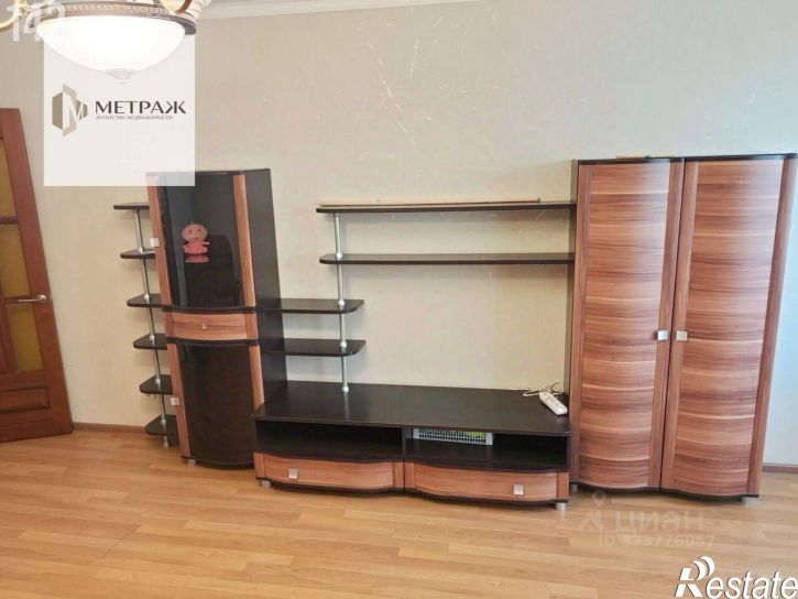 3-комн квартира улица Володарского, 15А,  д. 15А