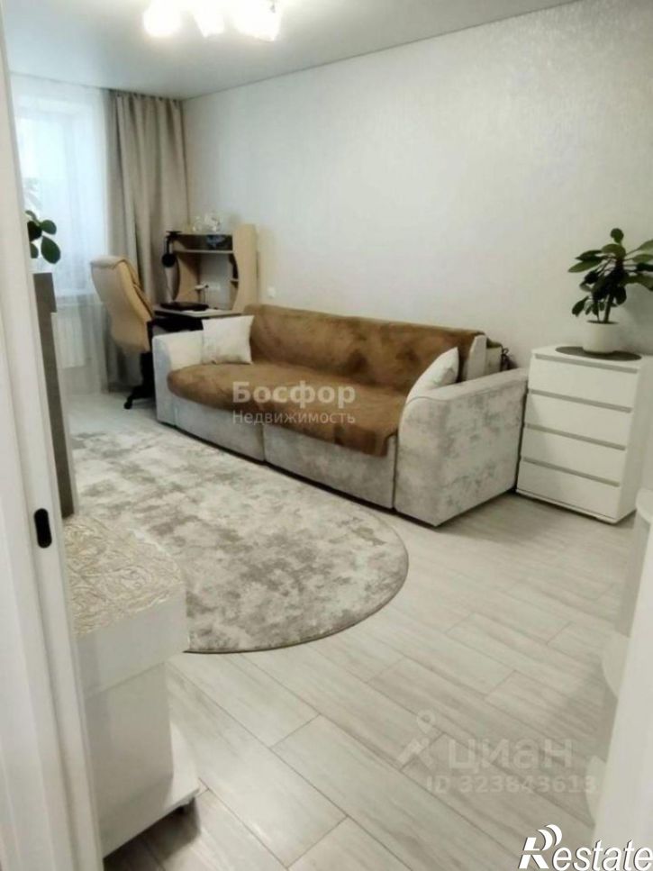 3-комн квартира улица Свиридовых, 1,  д. 1