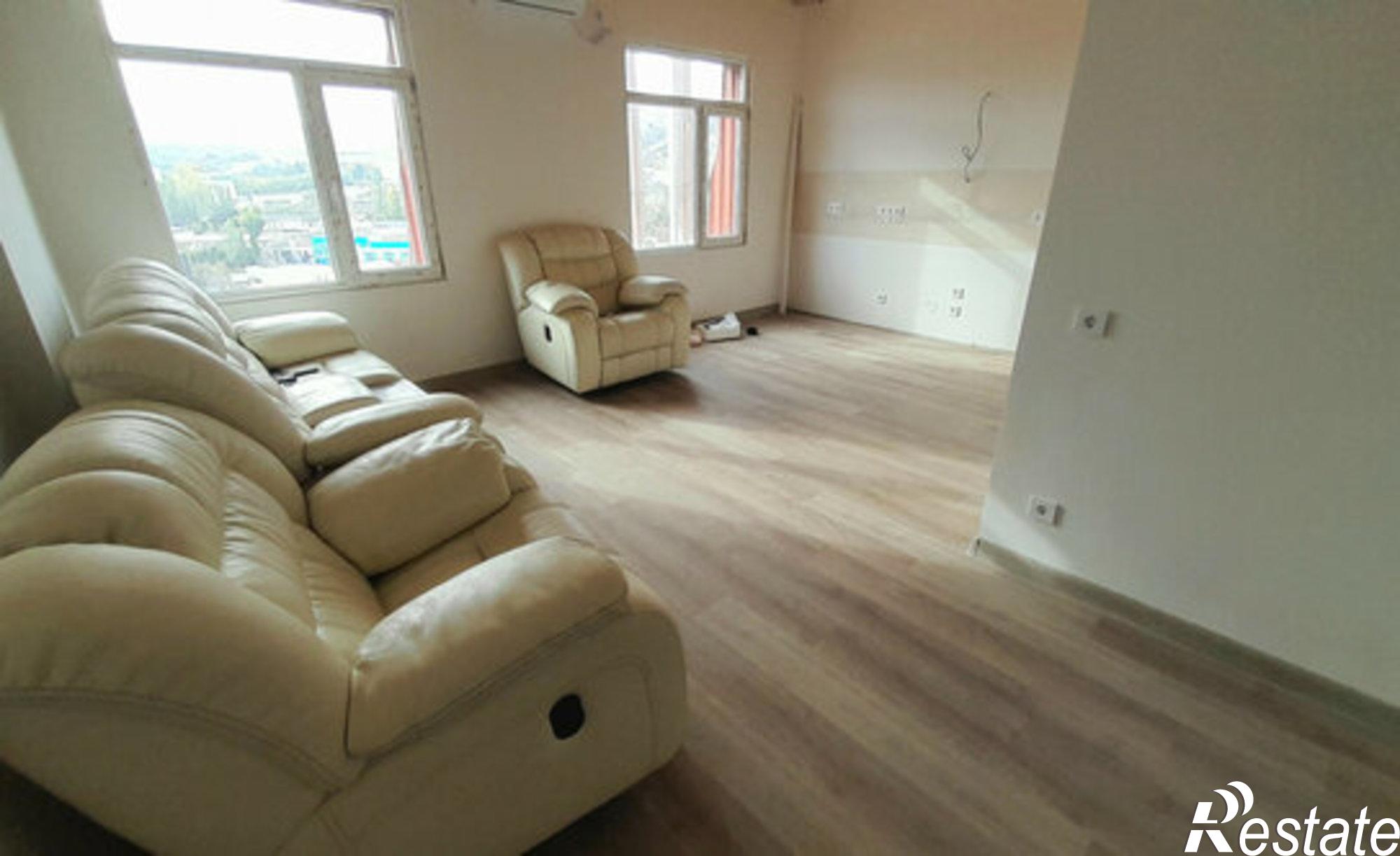 Купить квартиру за 7 150 000 рублей на Симферопольское шоссе, 28