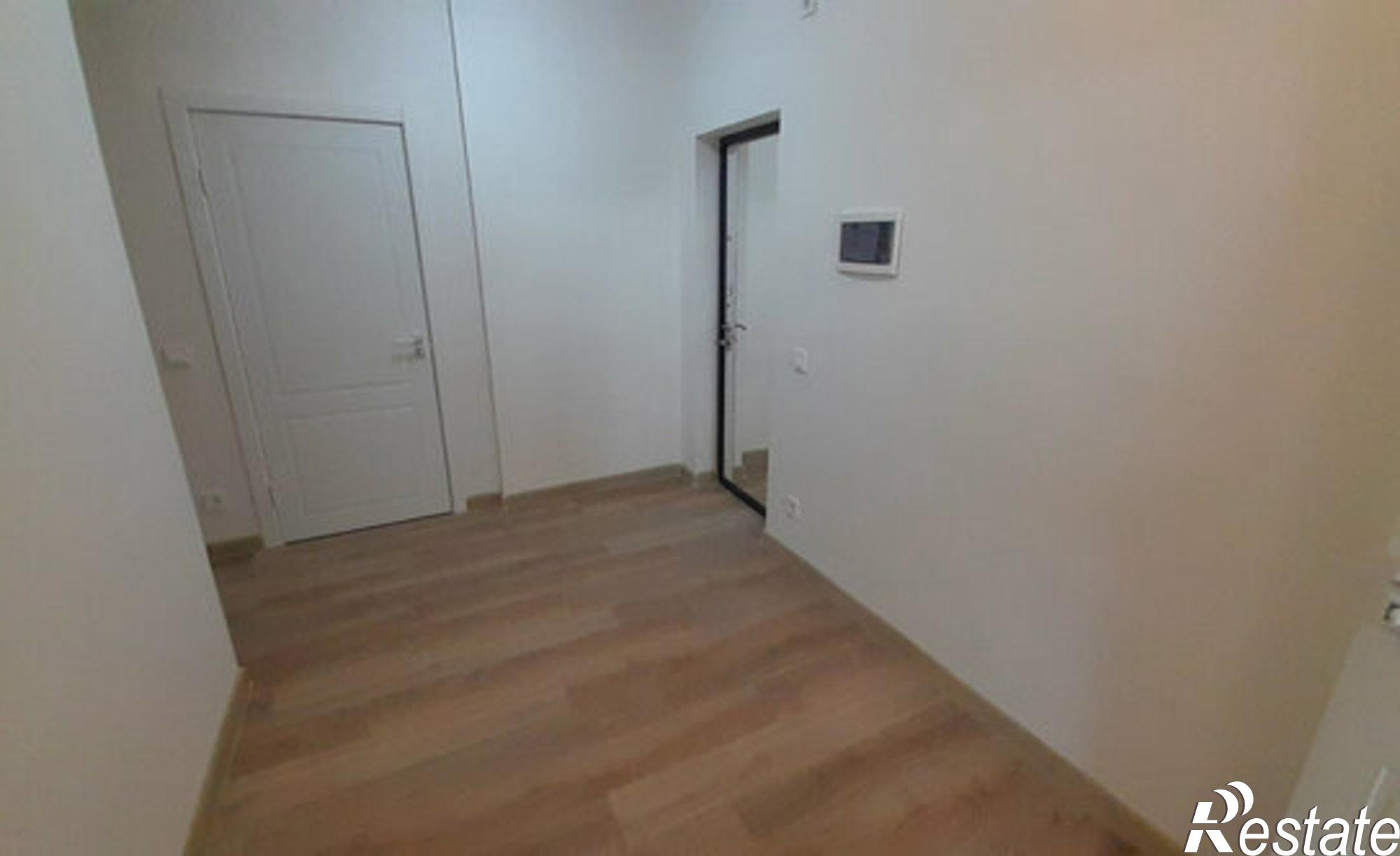 Купить квартиру за 7 150 000 рублей на Симферопольское шоссе, 28