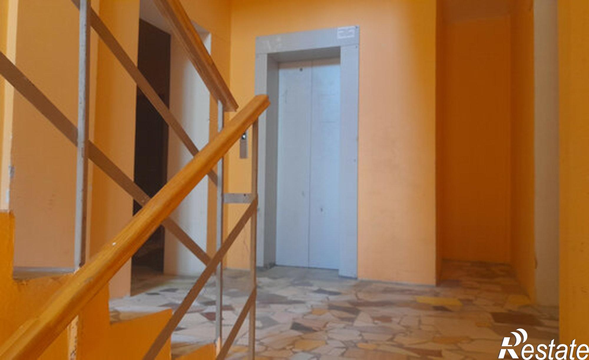 Купить квартиру за 7 150 000 рублей на Симферопольское шоссе, 28