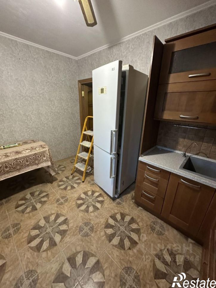 3-комн квартира Симферопольское шоссе, 24Г,  д. 24Г