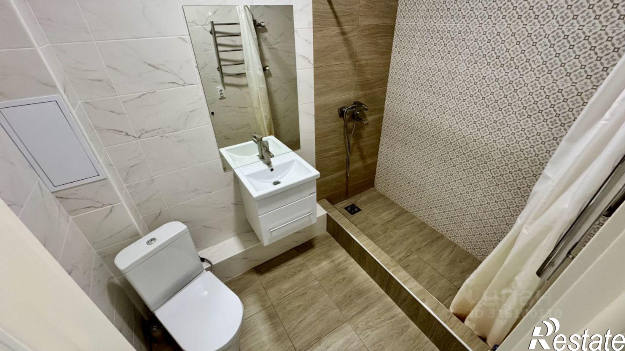 Сдать квартиру за 25 000 рублей на ул Дружбы, 42Б