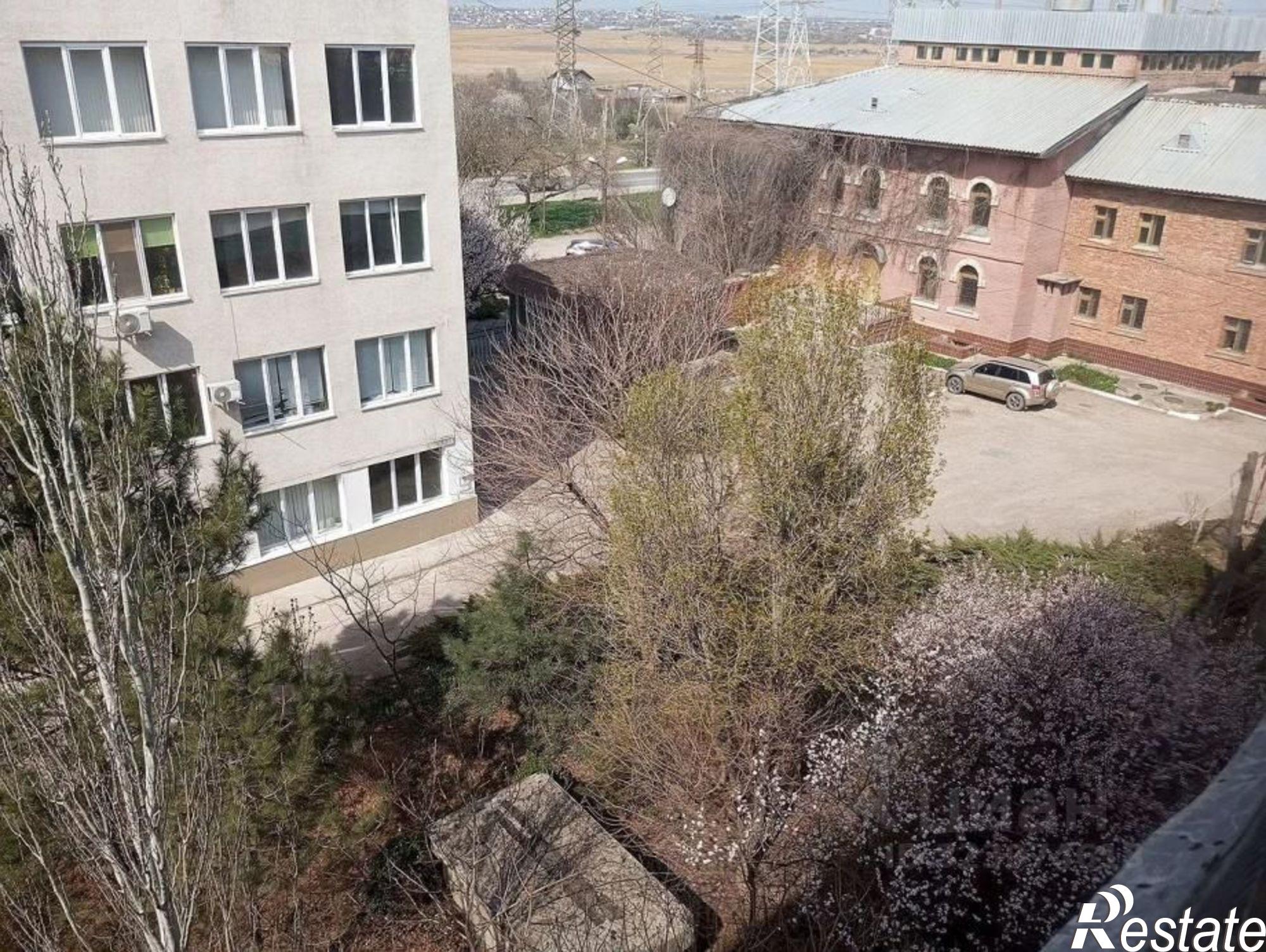 Купить квартиру за 5 460 000 рублей на ул Гарнаева, 104