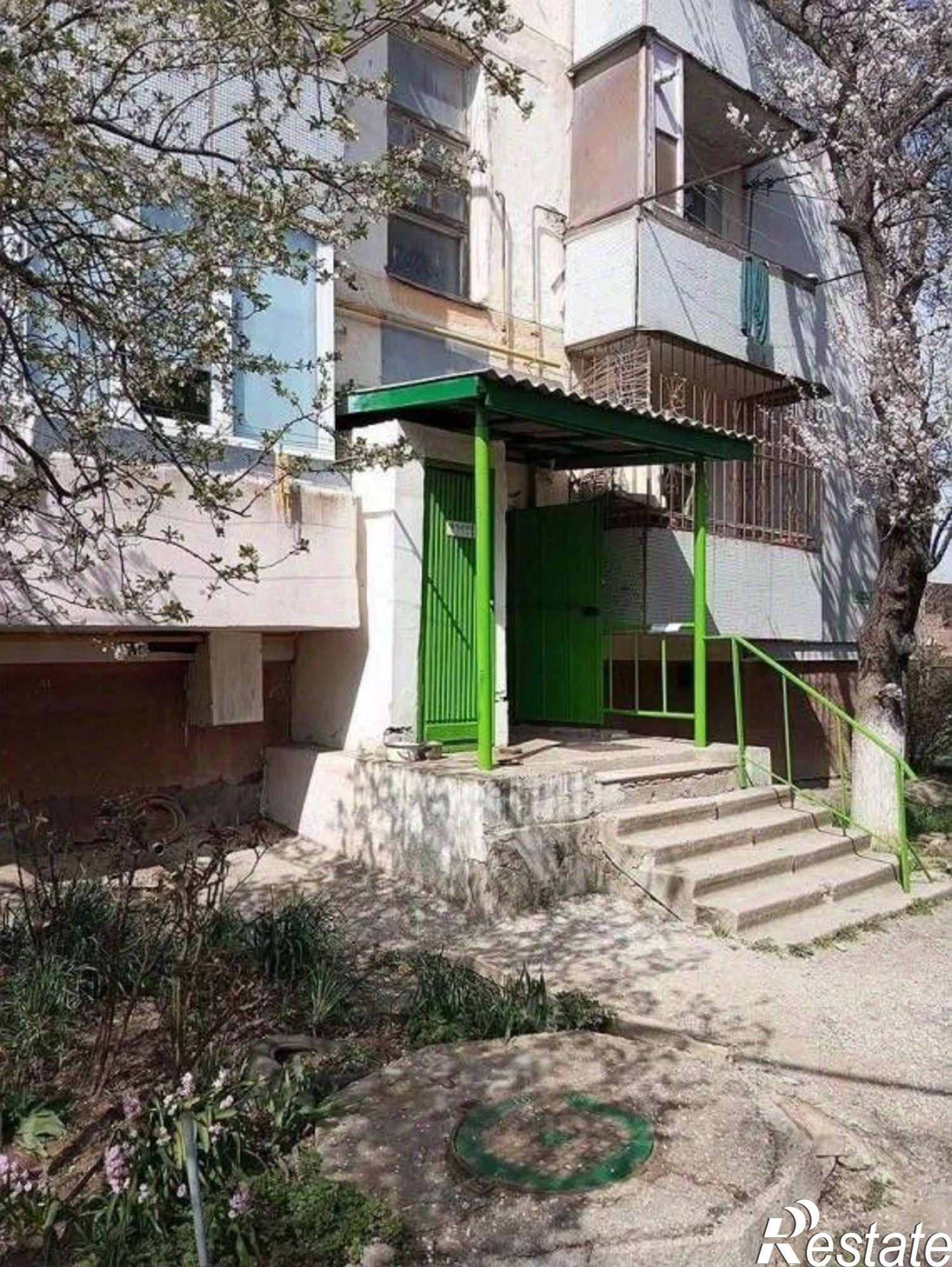 Купить квартиру за 5 460 000 рублей на ул Гарнаева, 104