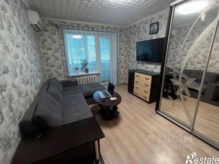 2-комн квартира улица Гарнаева, 75,  д. 75