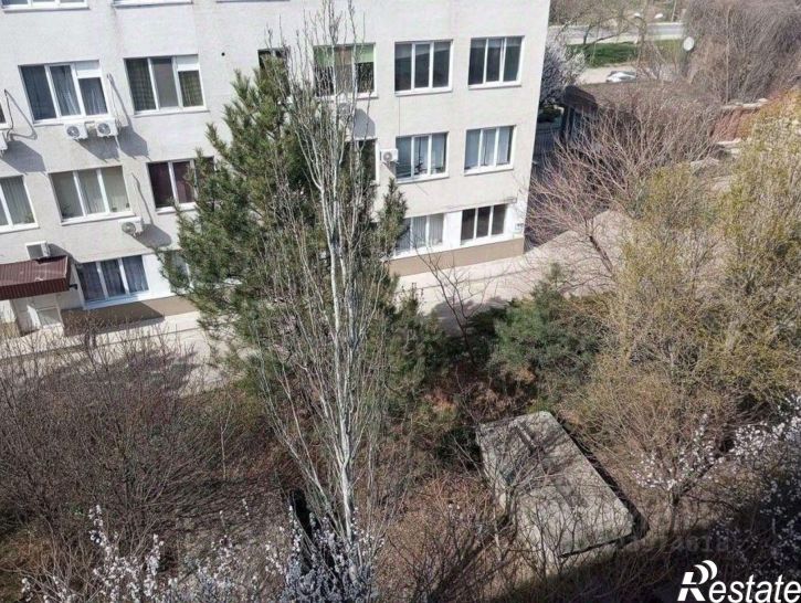 2-комн квартира ул Гарнаева, 104,  д. 104