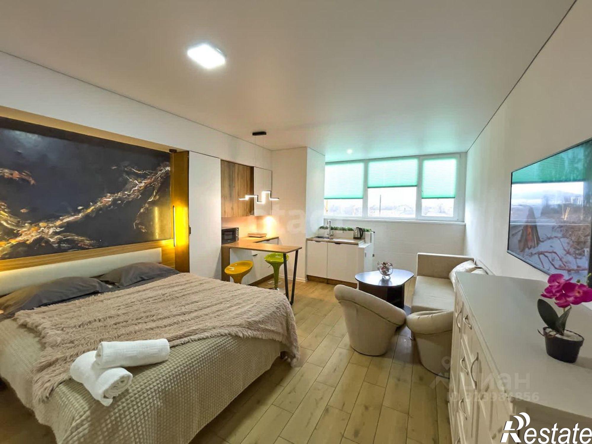 Купить квартиру за 10 000 000 рублей на Черноморская набережная, 1В