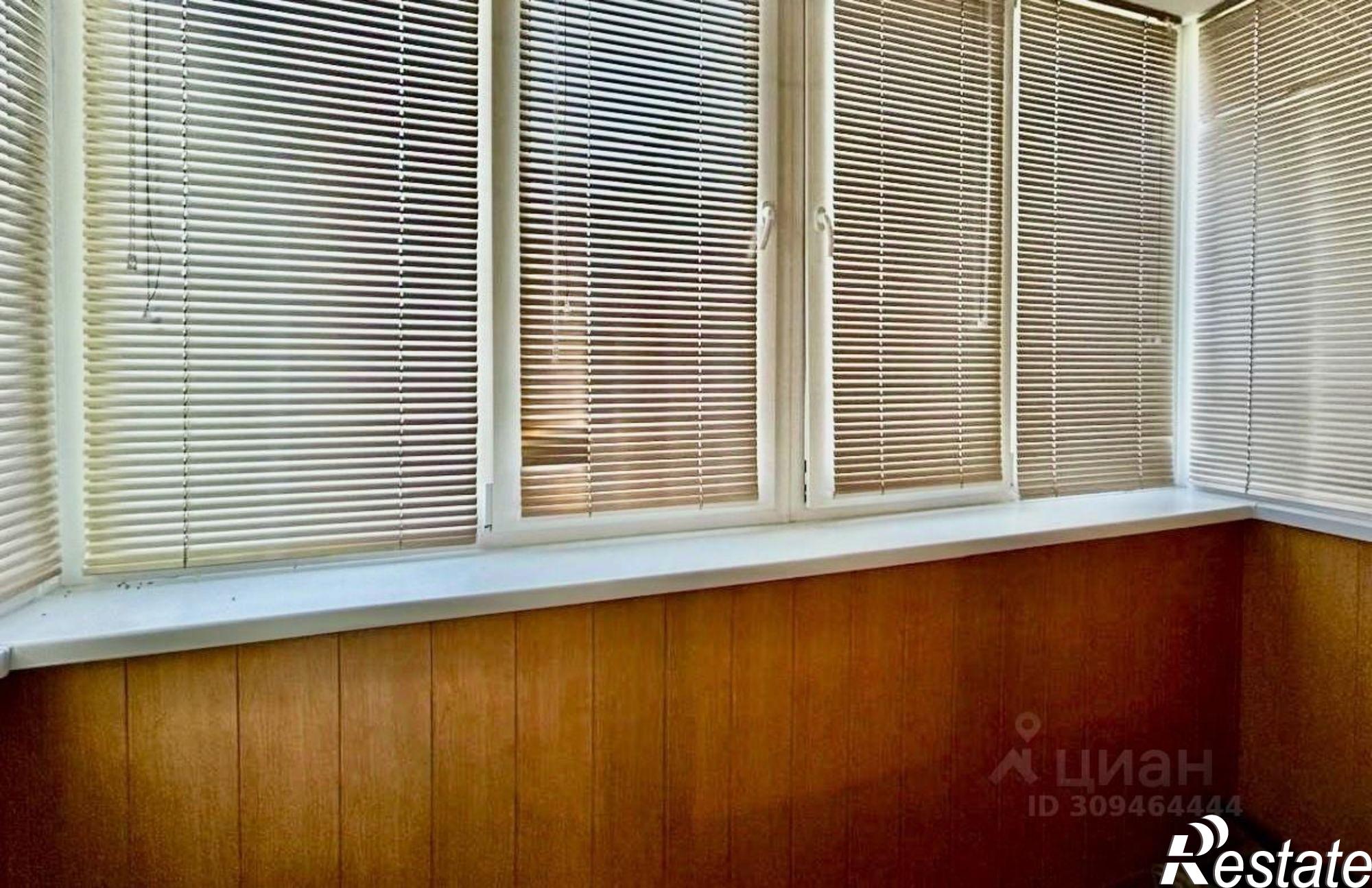 Купить квартиру за 6 300 000 рублей на Симферопольское шоссе, 24Г