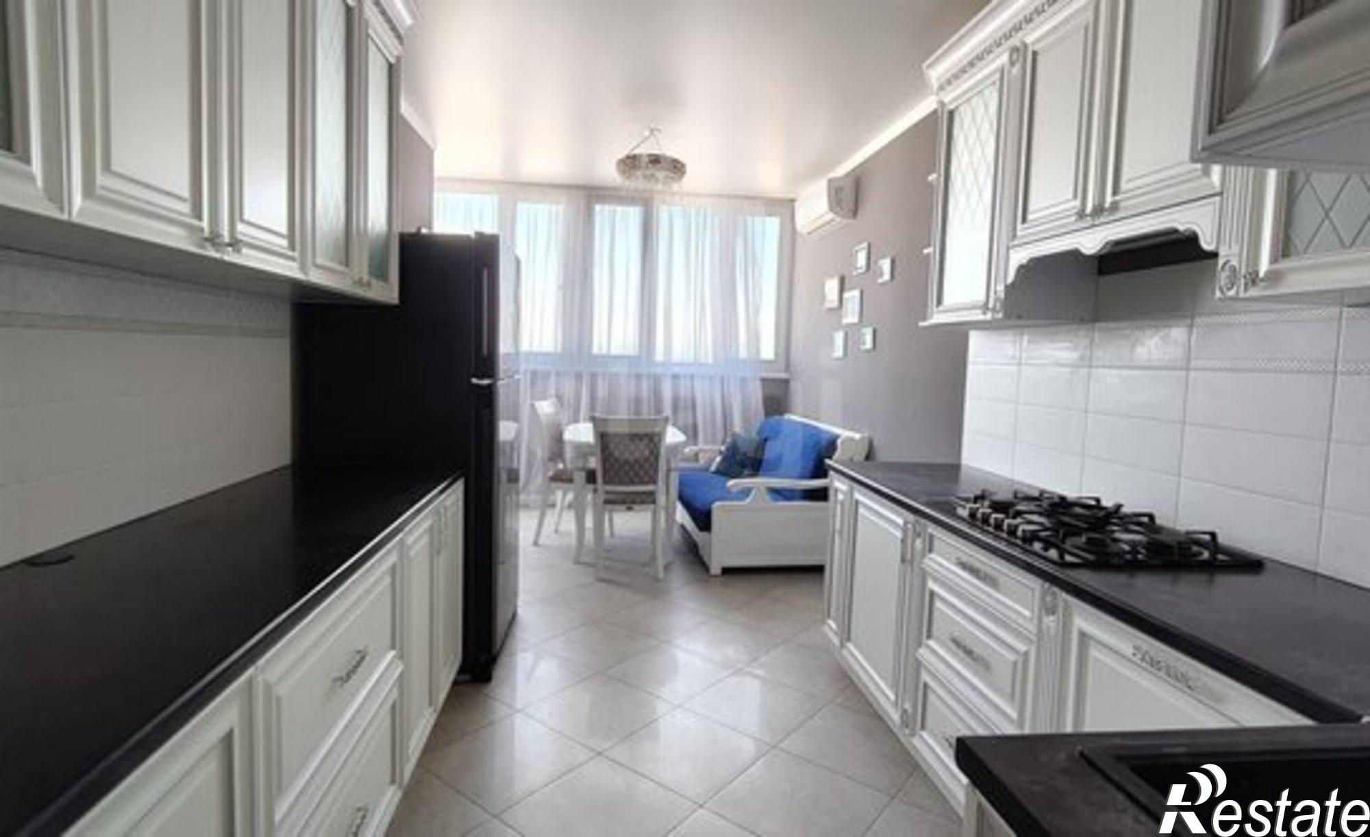 Купить квартиру за 19 400 000 рублей на Симферопольское шоссе, 11 к1