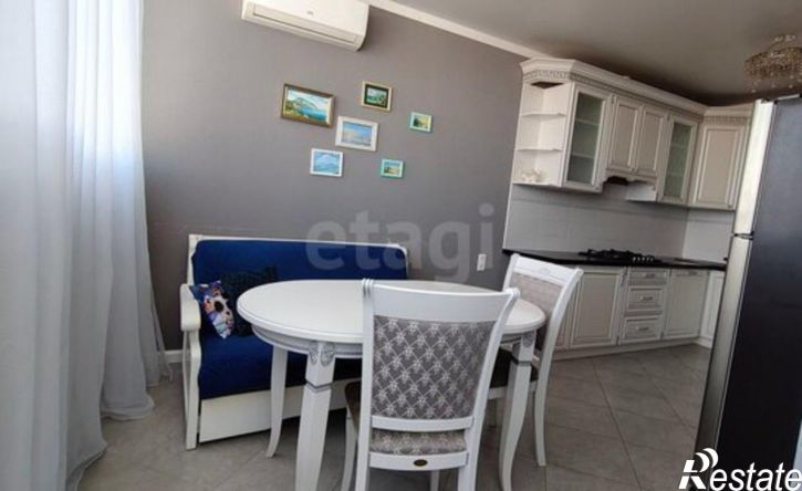 4-комн квартира Симферопольское шоссе, 11 к1,  д. 11 к1