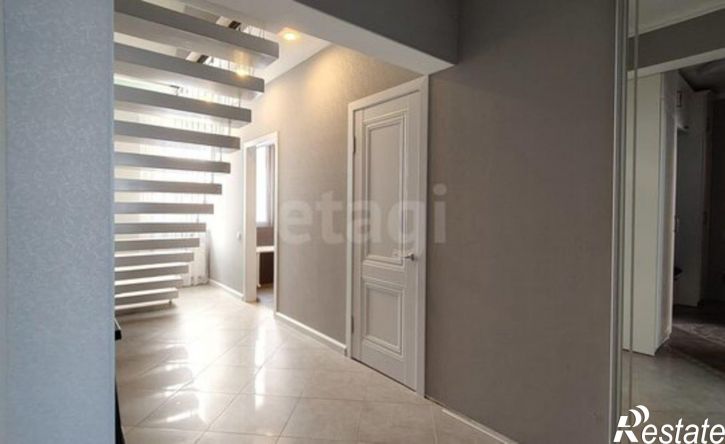 4-комн квартира Симферопольское шоссе, 11 к1,  д. 11 к1