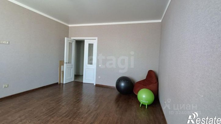 4-комн квартира Симферопольское шоссе, 11 к1,  д. 11 к1